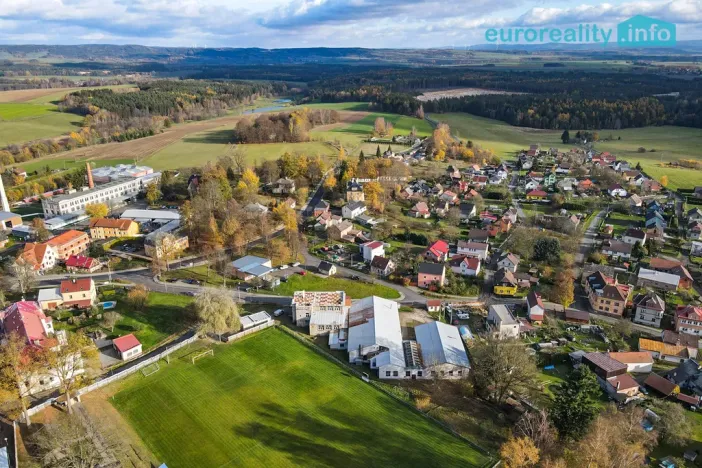 Prodej výrobních prostor, Plesná, Dlouhá, 2031 m2