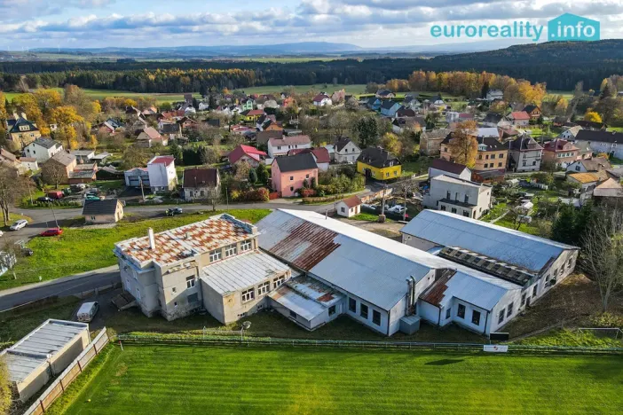 Prodej výrobních prostor, Plesná, Dlouhá, 2031 m2