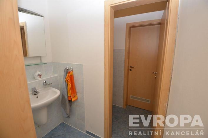 Prodej bytu 1+kk, Praha - Libeň, Nad Okrouhlíkem, 52 m2