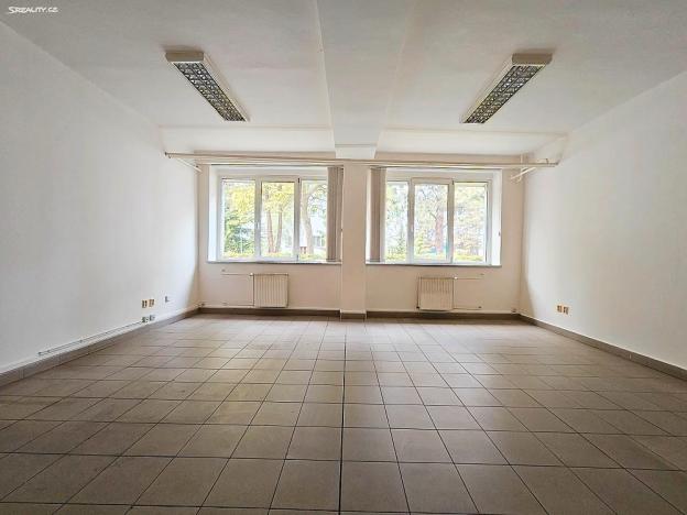 Pronájem skladu, Praha - Čakovice, 1463 m2