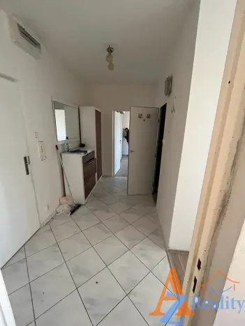Pronájem bytu 2+1, Chomutov, Dřínovská, 60 m2