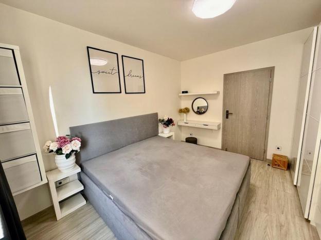 Pronájem bytu 2+1, Hradec Králové - Pražské Předměstí, U Koruny, 68 m2