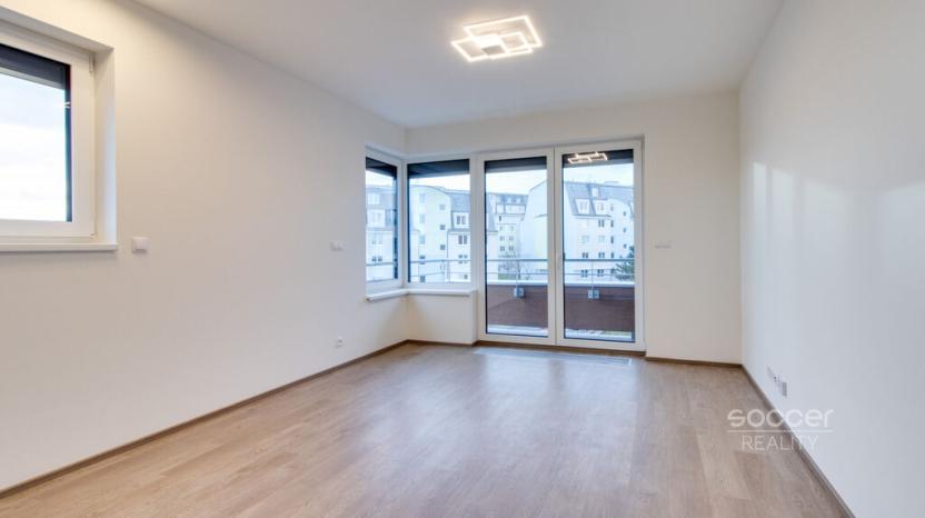 Pronájem bytu 1+kk, Praha - Chodov, Šternovská, 32 m2