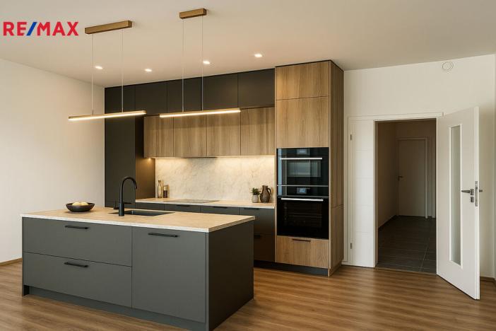 Prodej bytu 1+kk, Karlovy Vary, Šumavská, 56 m2