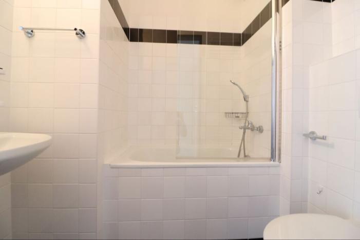 Pronájem bytu 1+kk, Praha - Smíchov, Křížová, 33 m2