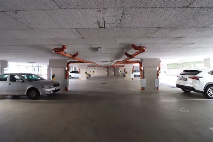 Pronájem bytu 1+kk, Praha - Smíchov, Křížová, 27 m2