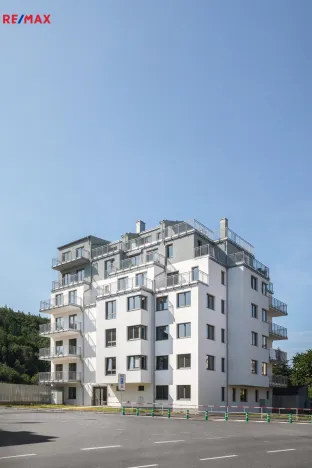 Prodej bytu 3+kk, Karlovy Vary, Šumavská, 101 m2