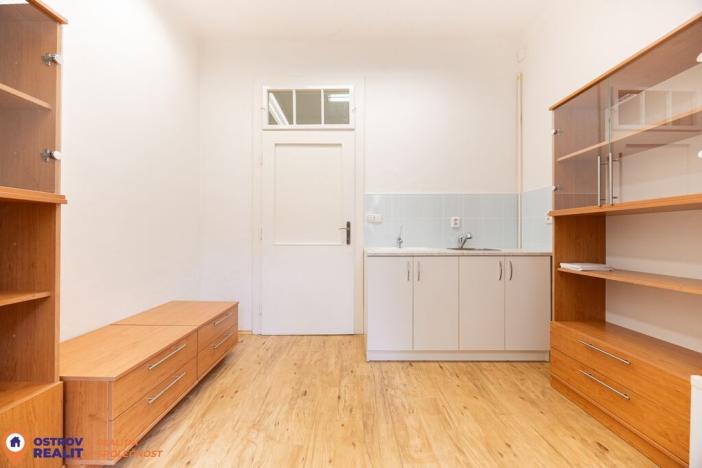 Pronájem ordinace, Olomouc, Dukelská, 116 m2