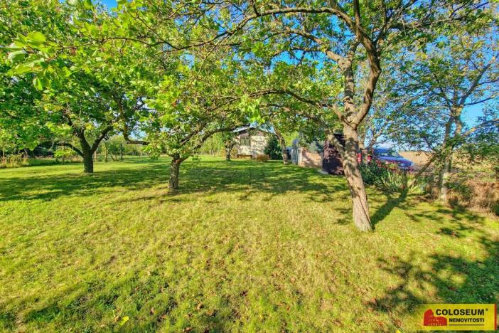 Prodej zahrady, Dobšice, 721 m2
