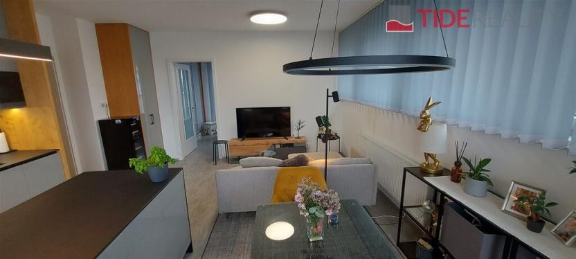 Pronájem bytu 3+kk, Praha, Štěchovická, 130 m2