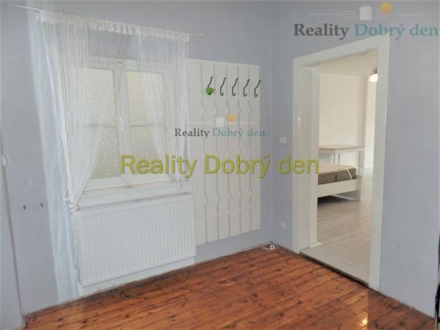 Pronájem bytu 2+1, Opava, Dolní náměstí, 80 m2