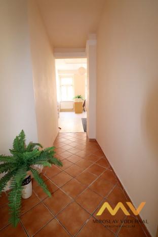 Pronájem bytu 2+1, Hradec Králové, náměstí Jana Pavla II., 78 m2