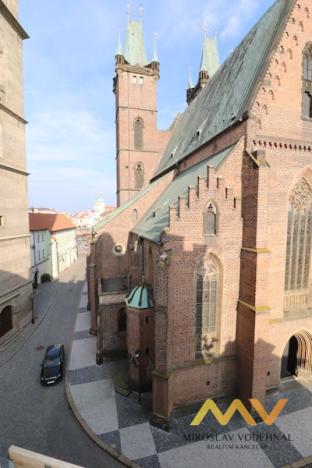Pronájem bytu 2+1, Hradec Králové, náměstí Jana Pavla II., 78 m2
