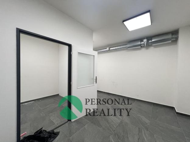 Pronájem výrobních prostor, Herink, Hlavní, 1106 m2