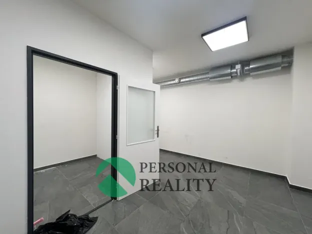 Pronájem výrobních prostor, Herink, Hlavní, 1106 m2