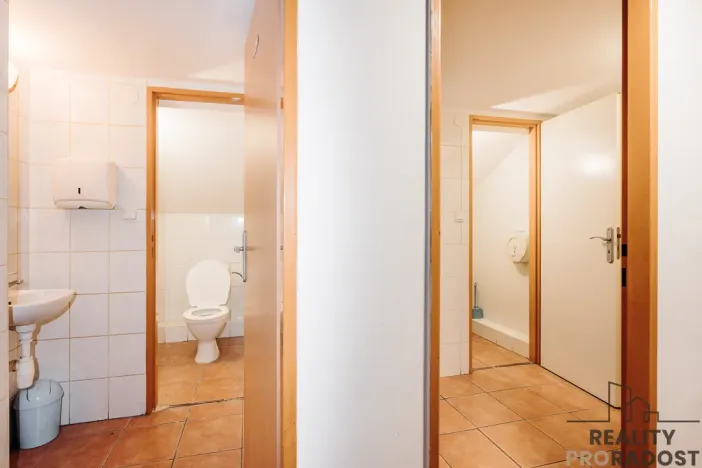 Prodej restaurace, Hodonín, Brandlova, 500 m2