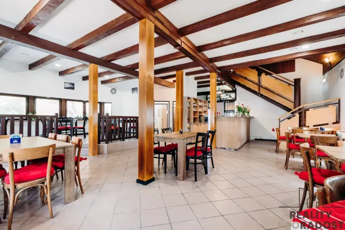 Prodej restaurace, Hodonín, Brandlova, 500 m2