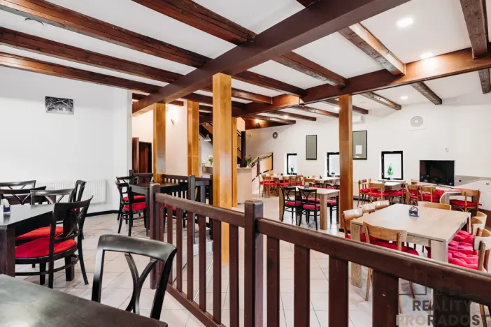 Prodej restaurace, Hodonín, Brandlova, 500 m2