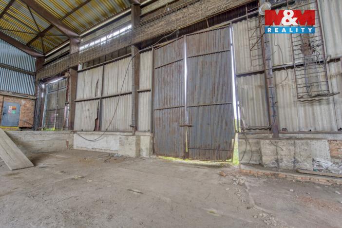 Prodej komerčního pozemku, Jesenice, 8431 m2