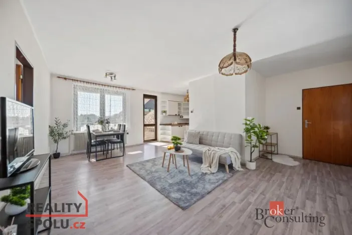 Prodej rodinného domu, Dubenec, 500 m2