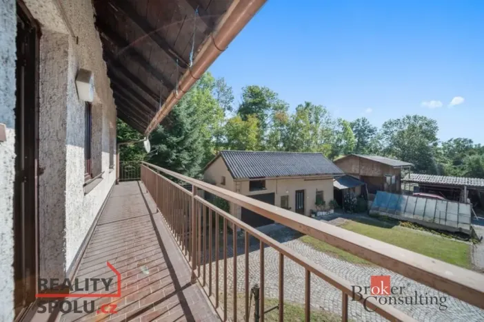 Prodej rodinného domu, Dubenec, 500 m2