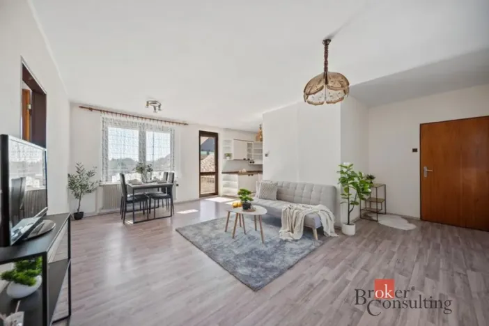 Prodej rodinného domu, Dubenec, 450 m2