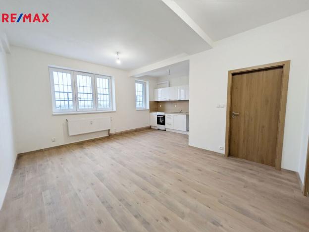 Pronájem bytu 3+kk, Havířov, Dlouhá třída, 81 m2