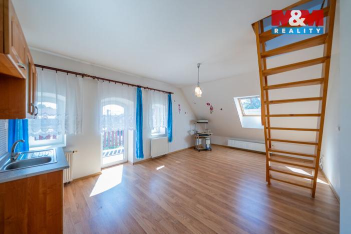 Prodej rodinného domu, Rovečné, 270 m2