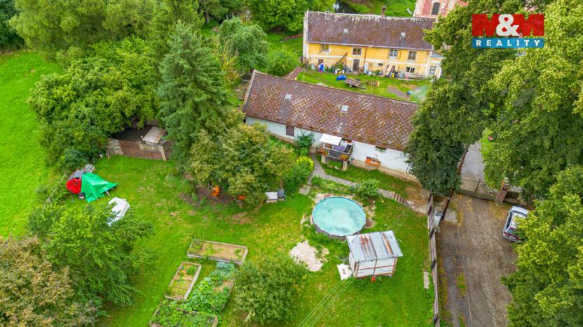 Prodej historického objektu, Klatovy - Beňovy, 934 m2