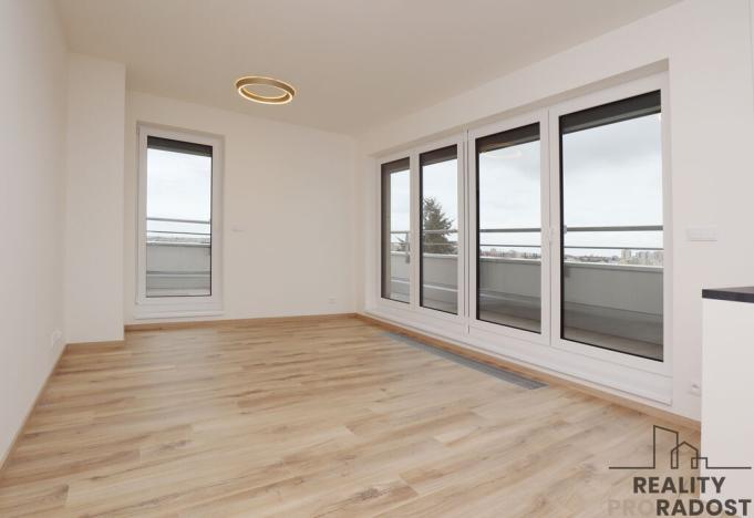 Pronájem bytu 2+kk, Praha - Záběhlice, Klapálkova, 82 m2