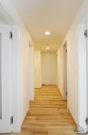 Pronájem bytu 2+kk, Praha - Záběhlice, Klapálkova, 82 m2