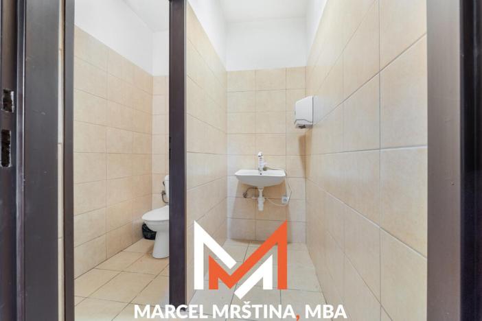 Prodej rodinného domu, Broumov - Nové Město, U Dolní brány, 1040 m2