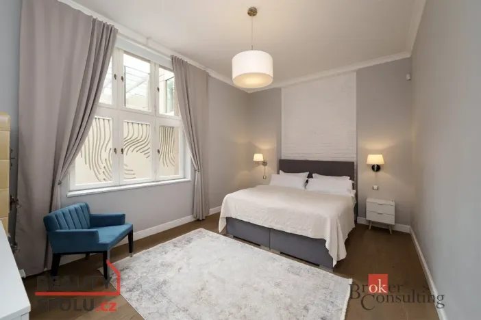 Prodej bytu 2+1, Praha - Staré Město, Elišky Krásnohorské, 105 m2