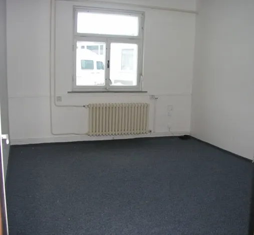 Pronájem kanceláře, Hradec Králové, Bieblova, 18 m2