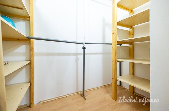 Pronájem bytu 4+kk, Praha - Vinoř, Labětínská, 116 m2