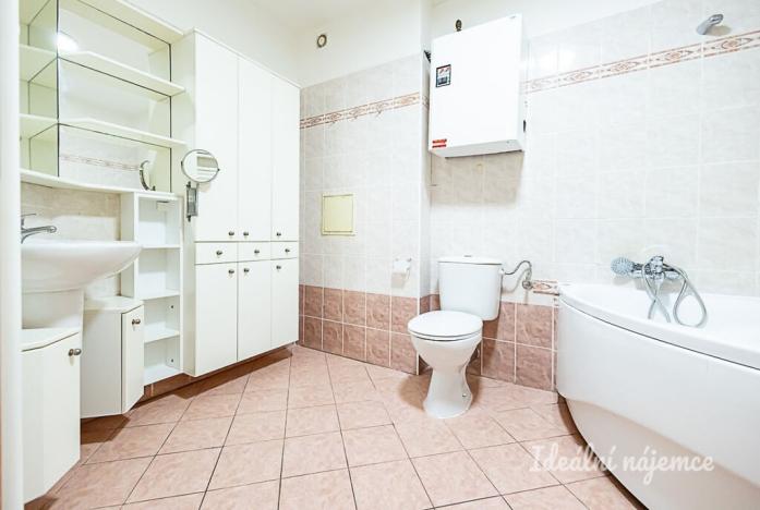 Pronájem bytu 4+kk, Praha - Vinoř, Labětínská, 116 m2