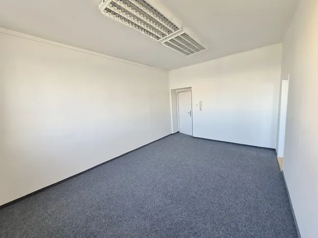 Pronájem kanceláře, Praha - Nusle, V Občanském domově, 38 m2