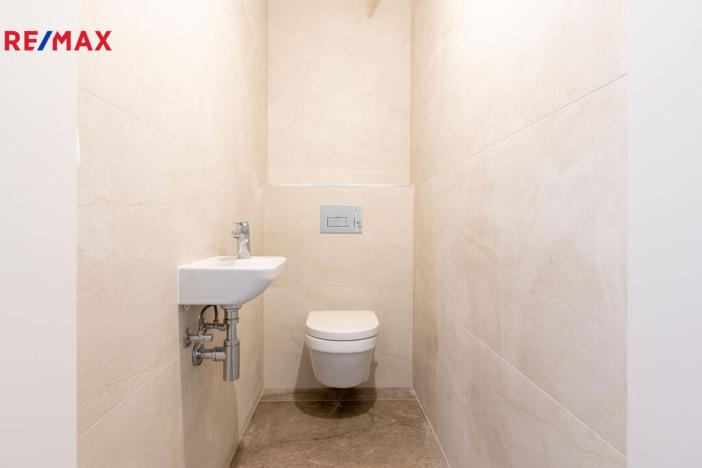 Prodej bytu 3+kk, Karlovy Vary, Šumavská, 122 m2