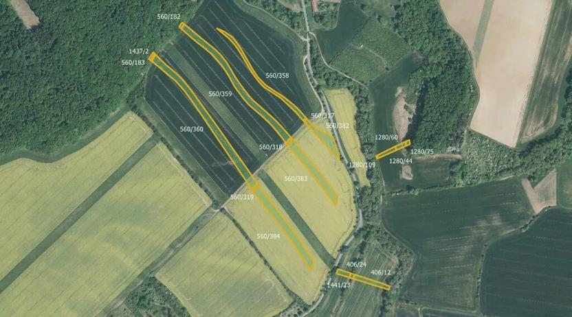 Prodej pole, Kroměříž, 16411 m2