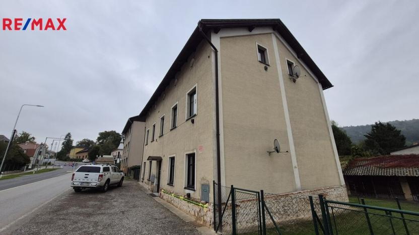 Prodej bytu 2+kk, Loděnice, Pražská, 43 m2