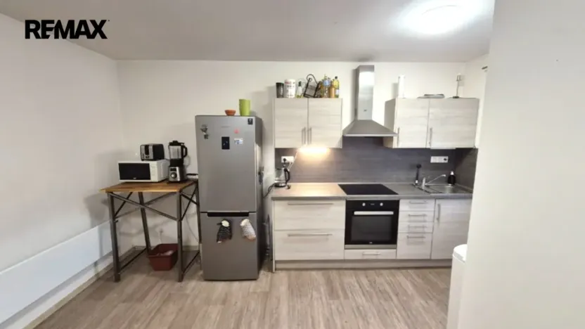 Prodej bytu 2+kk, Loděnice, Pražská, 43 m2