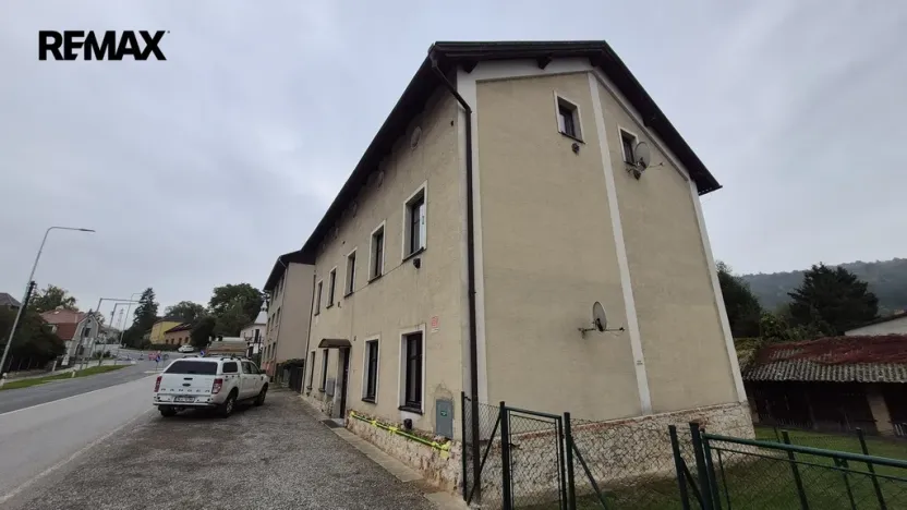 Prodej bytu 2+kk, Loděnice, Pražská, 43 m2