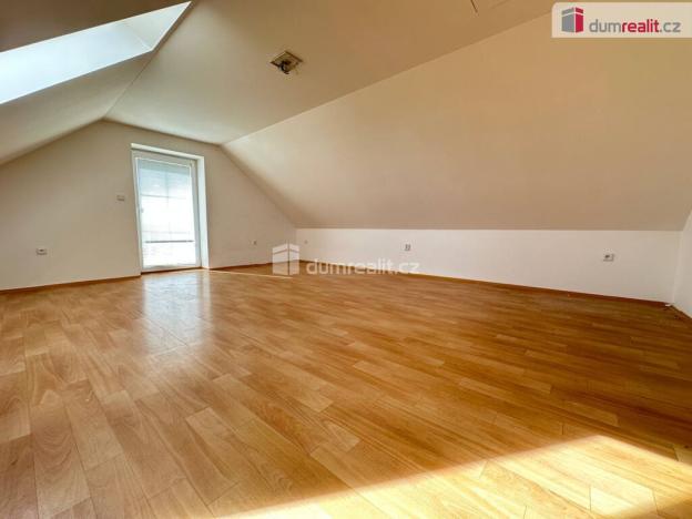 Prodej rodinného domu, Kouřim, Okružní, 146 m2