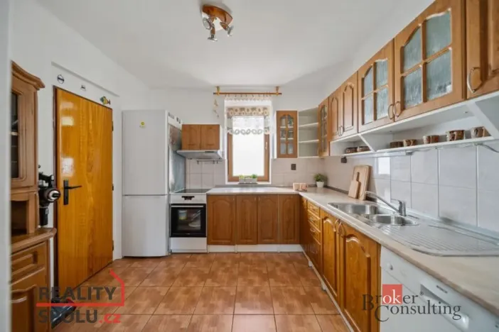 Prodej rodinného domu, Dubenec, 250 m2