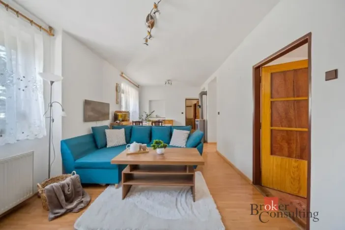 Prodej rodinného domu, Dubenec, 250 m2