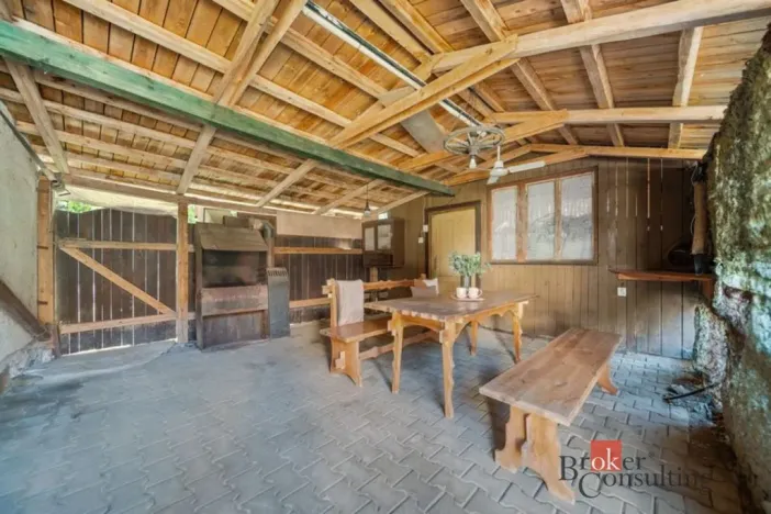Prodej rodinného domu, Dubenec, 250 m2