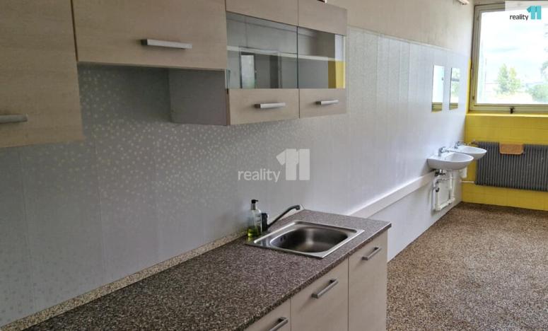 Pronájem výrobních prostor, Praha - Zličín, Strojírenská, 100 m2