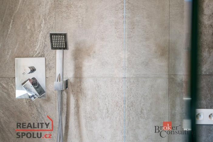 Prodej bytu 2+kk, Svoboda nad Úpou, Maršovská, 55 m2