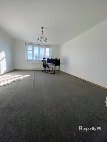 Pronájem bytu 3+1, Unhošť, tř. Dr. Beneše, 114 m2