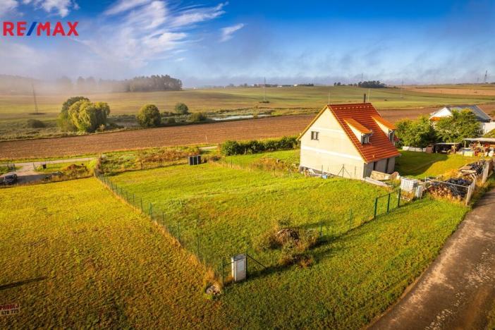 Prodej pozemku pro bydlení, Dobev, 910 m2